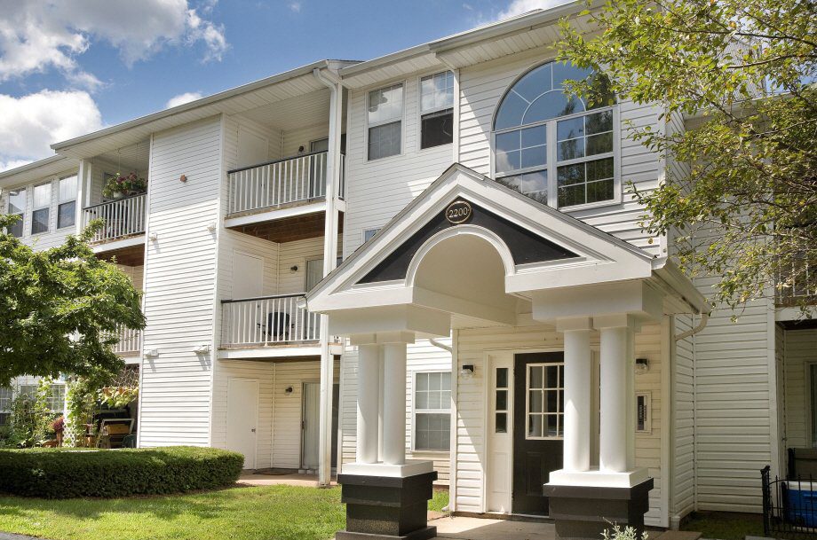 Relocating and need time to find your perfect home Relocating and need time to find your perfect home